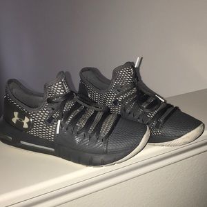 Under Armour Basketball Shoes